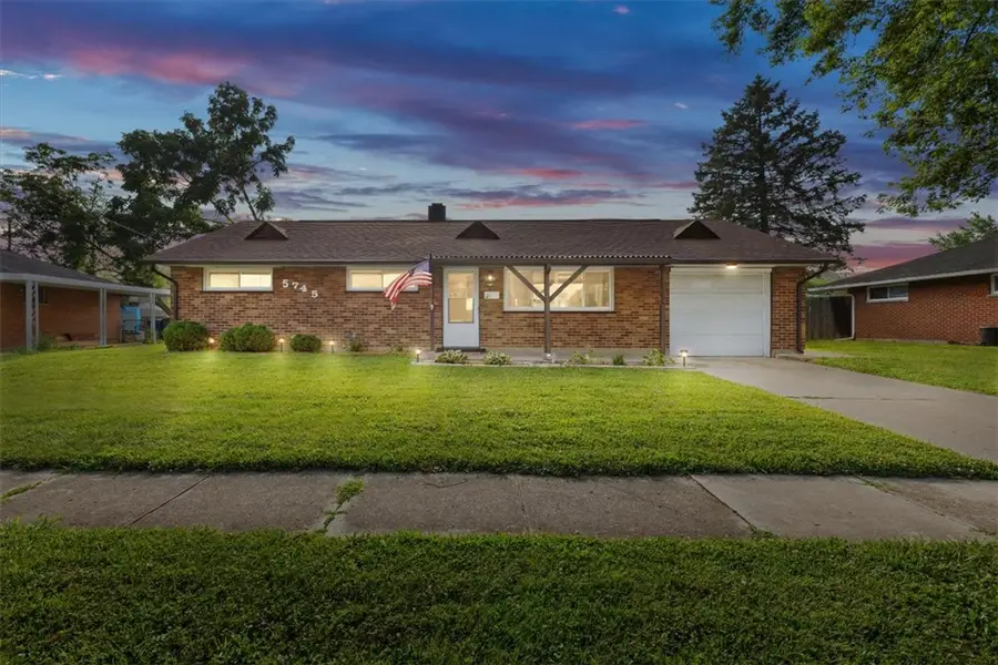 5745 Harshmanville Road, Huber Heights, OH 45424 - #2