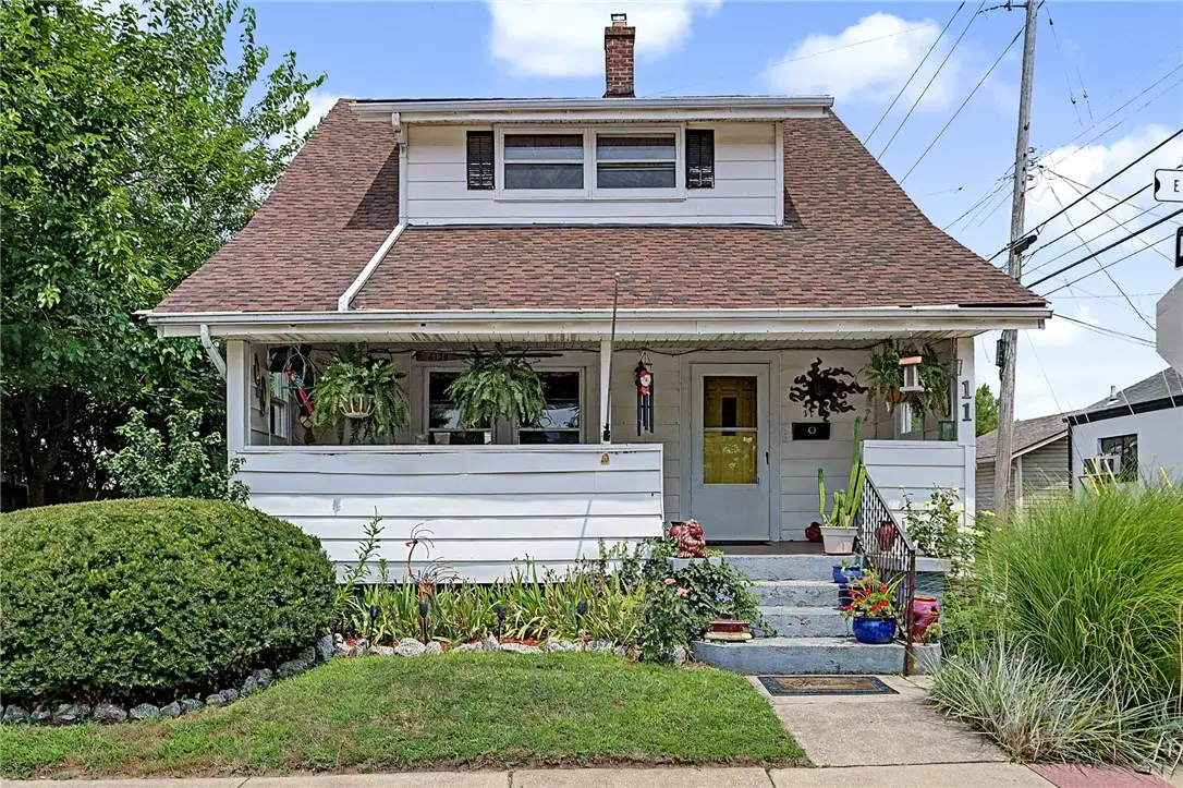 11 E Dayton Drive, Fairborn, OH 45324 - #1