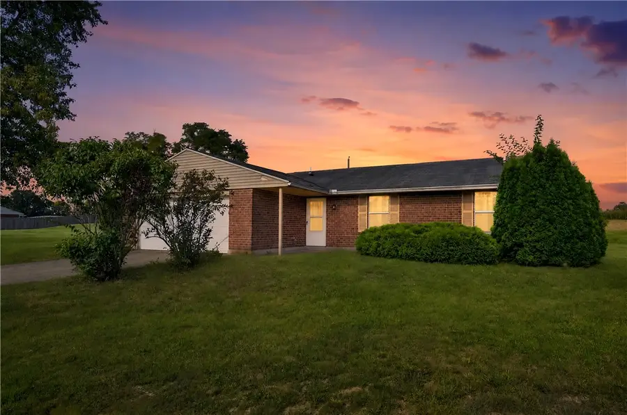7880 Waterton Court, Dayton, OH 45426 - #3