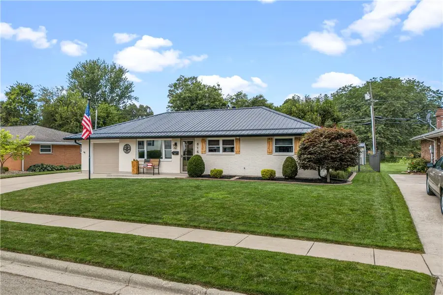 816 Louise Drive, Xenia, OH 45385 - #2