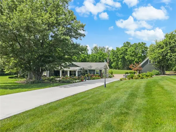 5596 Greentree Road, Turtlecreek Twp, OH 45036