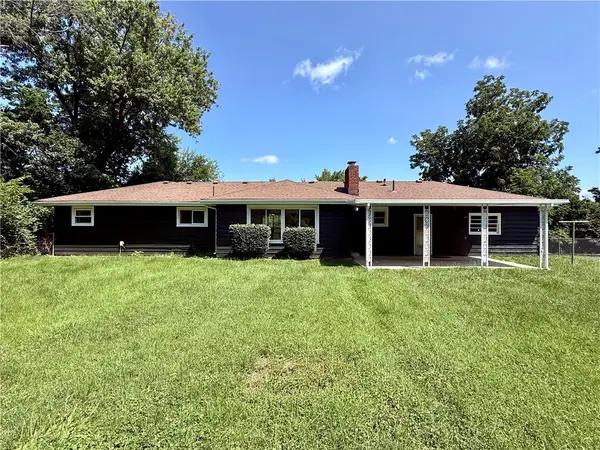 5948 Hoover Avenue, Dayton, OH 45417
