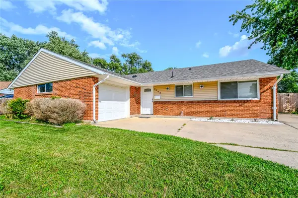 5888 Beecham Drive, Huber Heights, OH 45424
