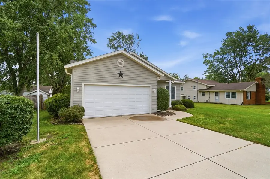 303 Mumford Drive, Troy, OH 45373 - #3