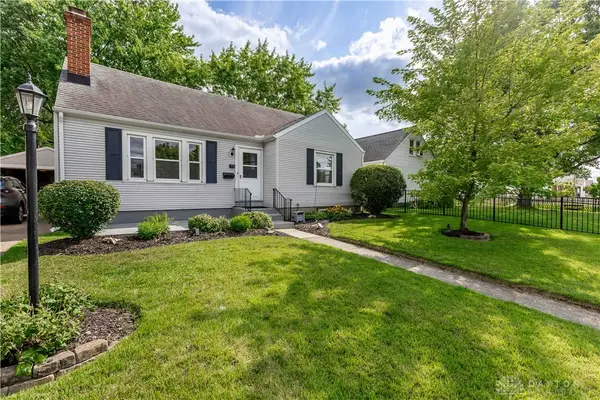 404 E Dorothy Lane, Kettering, OH 45419