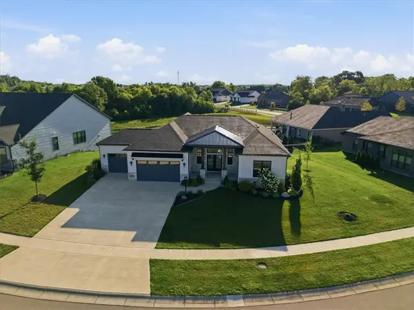 9338 Rochelle Lane, Clearcreek Twp, OH 45458