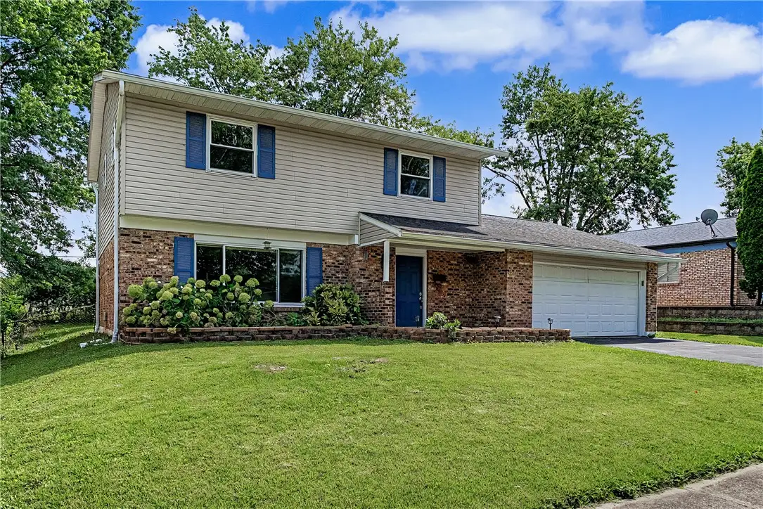 262 Cambridge Drive, Fairborn, OH 45324 - #1