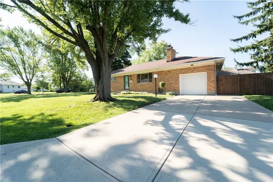 1538 Barton Avenue, Kettering, OH 45429 - #2