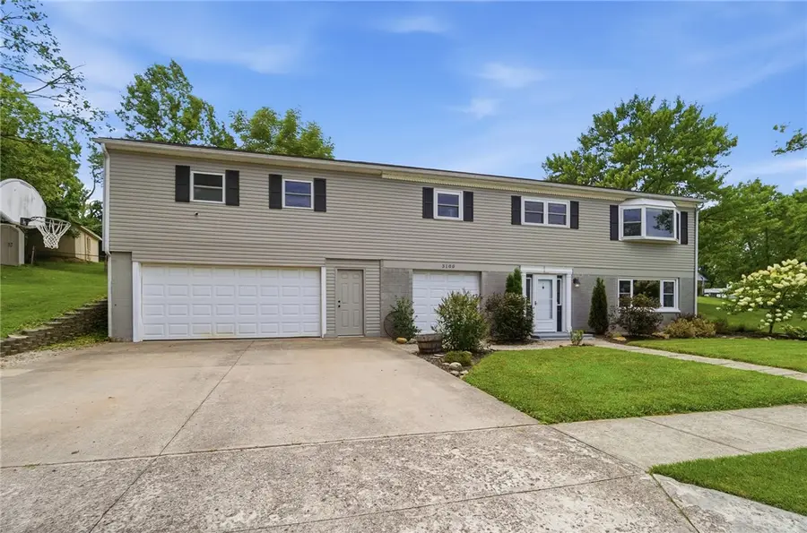 3100 E Cunnington Lane, Kettering, OH 45420 - #2