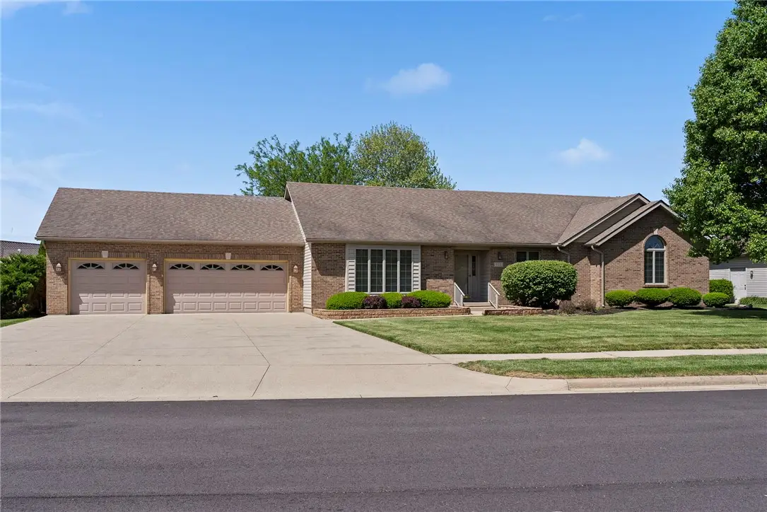525 Burdick Drive, Washington Court House, OH 43160 - #1