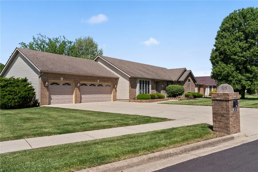 525 Burdick Drive, Washington Court House, OH 43160 - #2