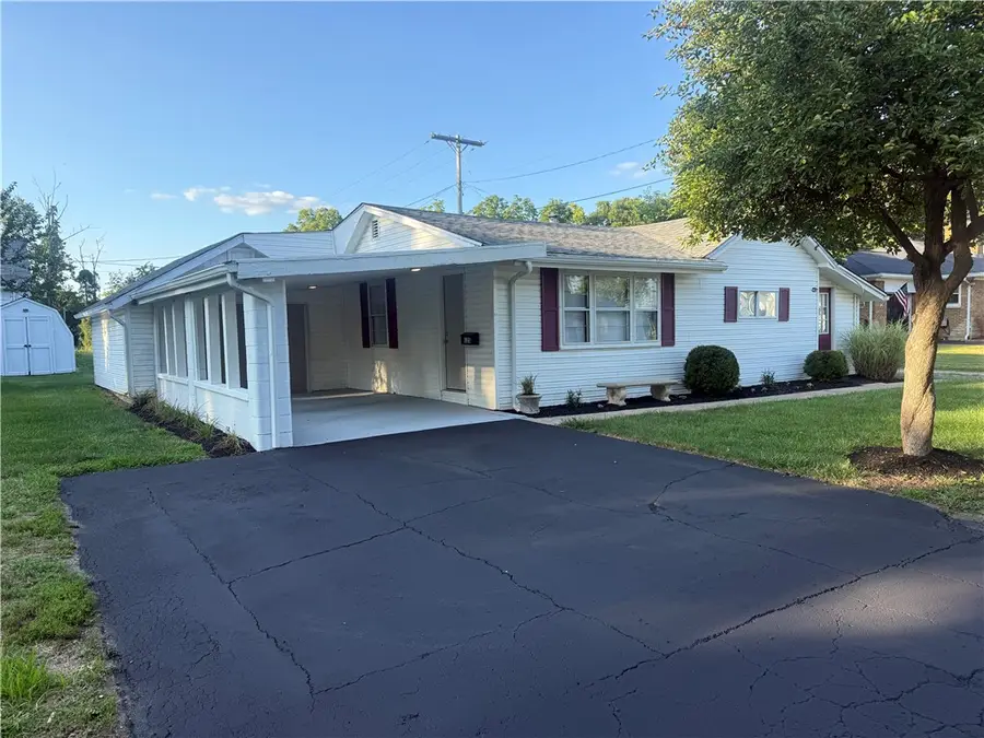 125 E Weaver Street, New Lebanon, OH 45345 - #3