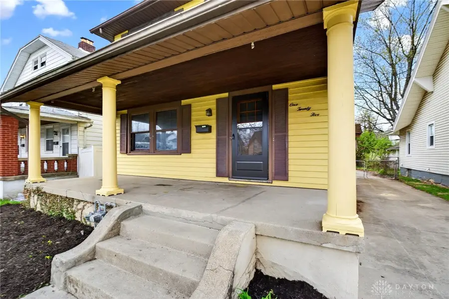125 E Siebenthaler Avenue, Dayton, OH 45405 - #2