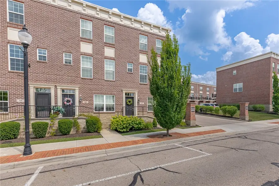 40 N Center Street, Springfield, OH 45502 - #3