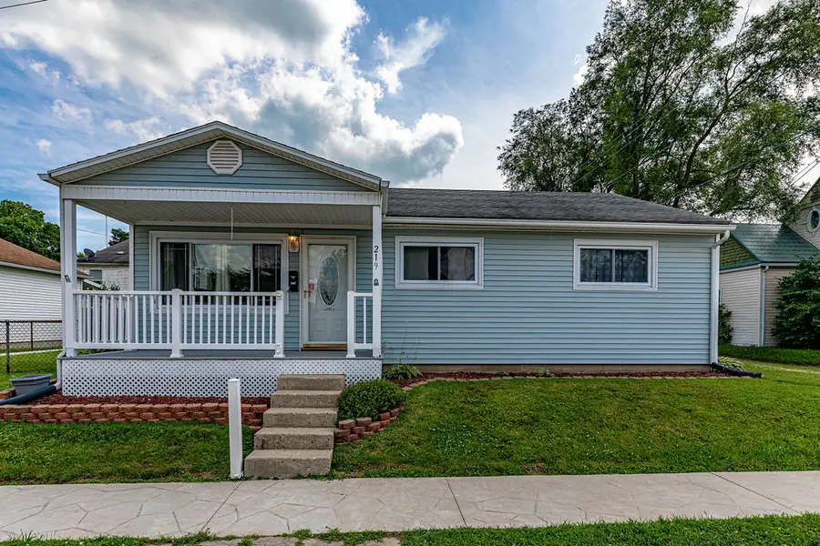 219 E Monfort Street, Eaton, OH 45320 - #2