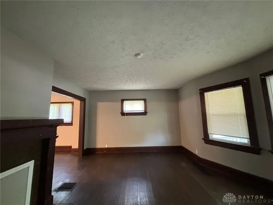 1501 Viola Avenue, Dayton, OH 45405 - #3