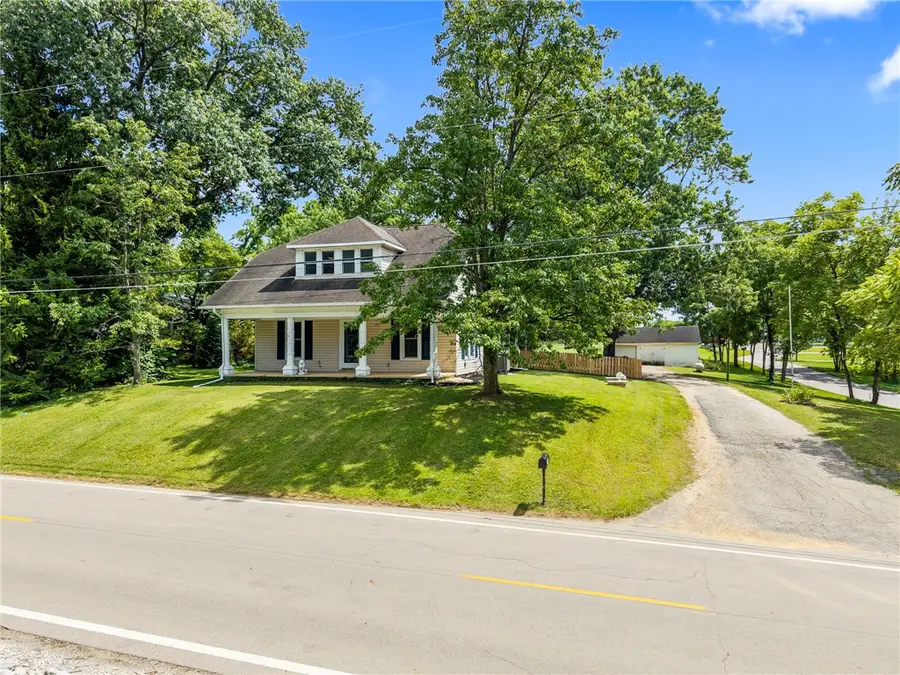 1180 E Shoop Road, Tipp City, OH 45371 - #2