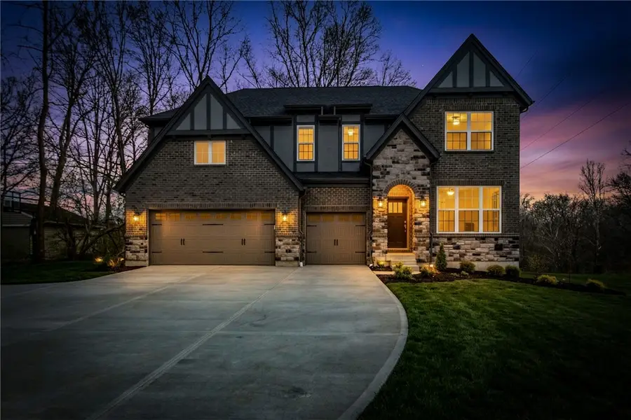 8469 Fields Ertel Road, Symmes Township, OH 45249 - #3
