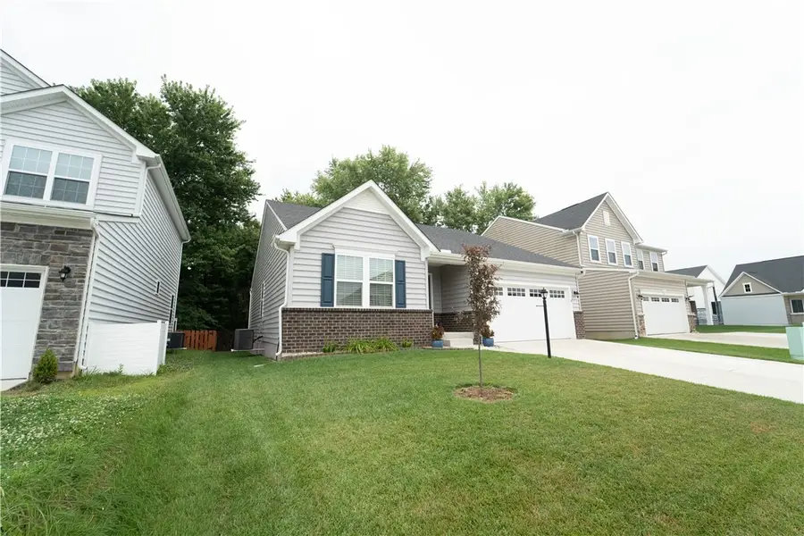 280 Warm Springs Drive, Fairborn, OH 45324 - #2