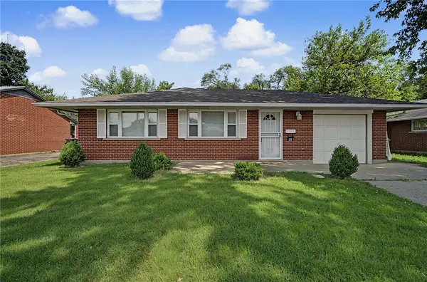 325 Windsor Court, West Carrollton, OH 45449