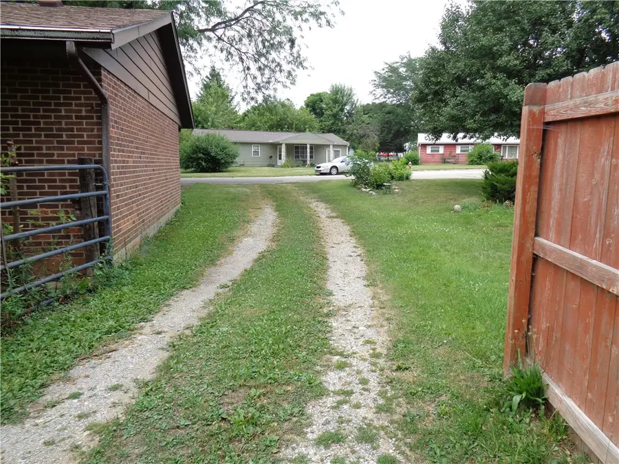 104 Donna Drive, Camden, OH 45311 - #3