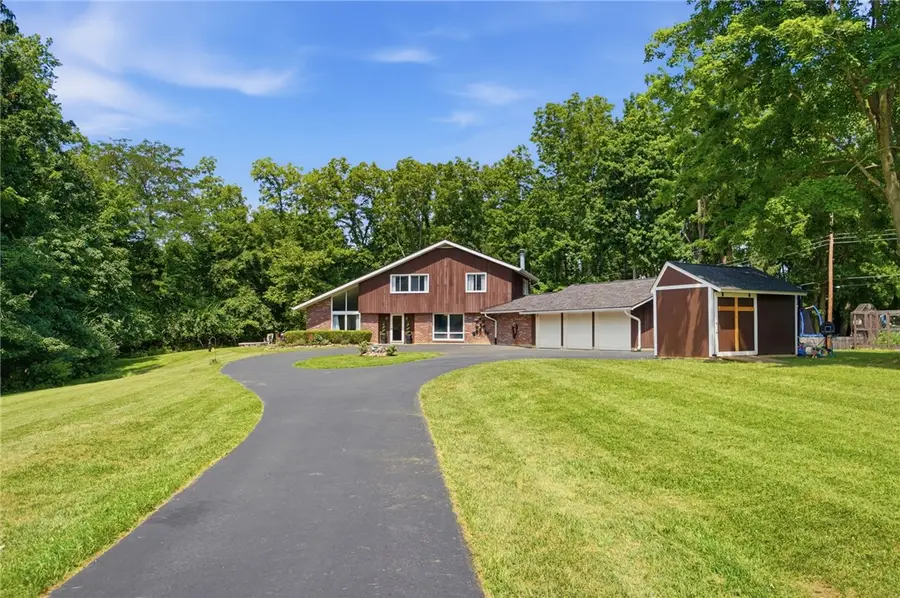2798 Parakeet Lane, Beavercreek, OH 45434 - #3