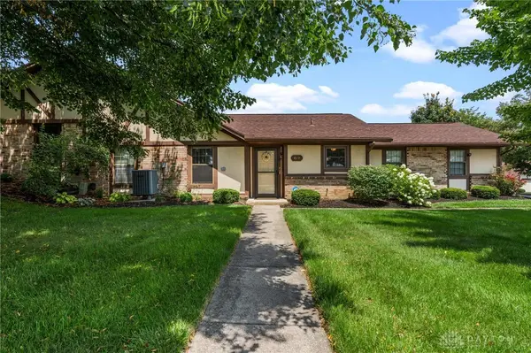 62 Tamarack Trail, Springboro, OH 45066