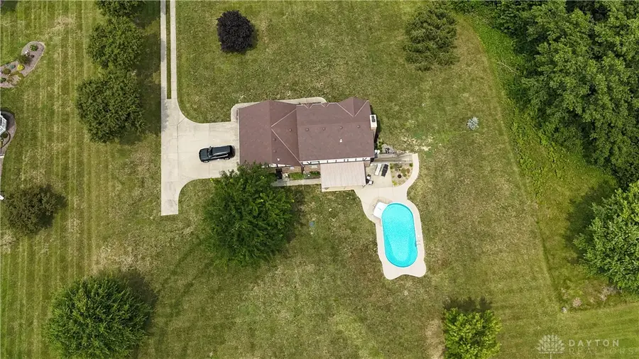 7170 Salem Road, Lewisburg, OH 45338 - #3