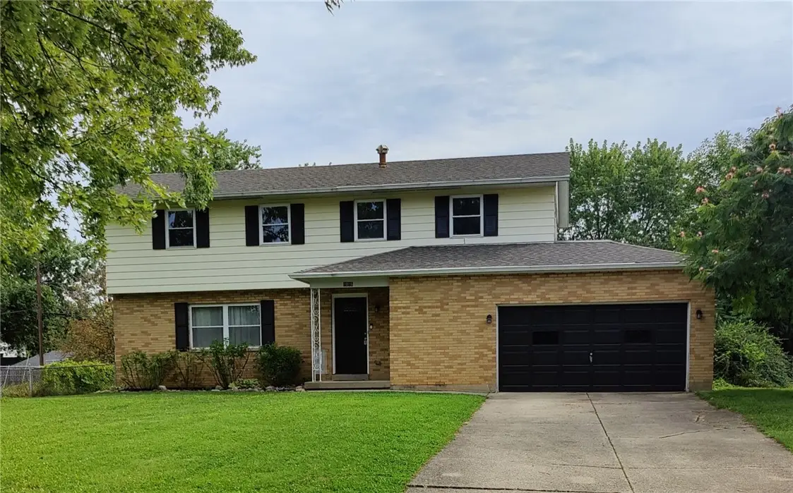 1016 Deer Creek Circle, West Carrollton, OH 45449 - #1