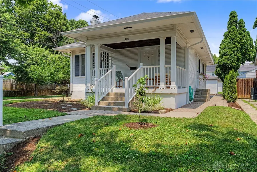 301 Monteray Avenue, Oakwood, OH 45419 - #3