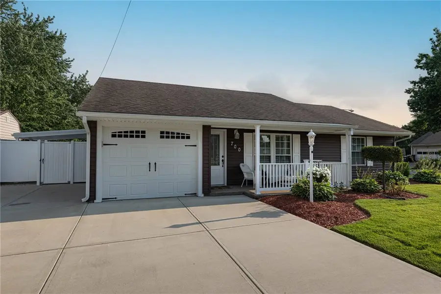 700 E 4th Street, Franklin, OH 45005 - #2