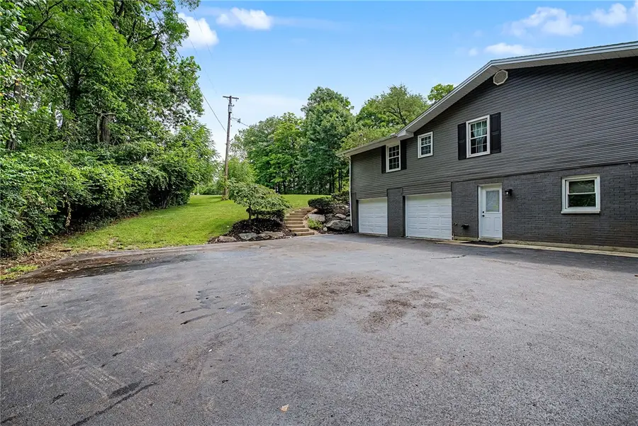 950 S Dixie Drive, Vandalia, OH 45377 - #3
