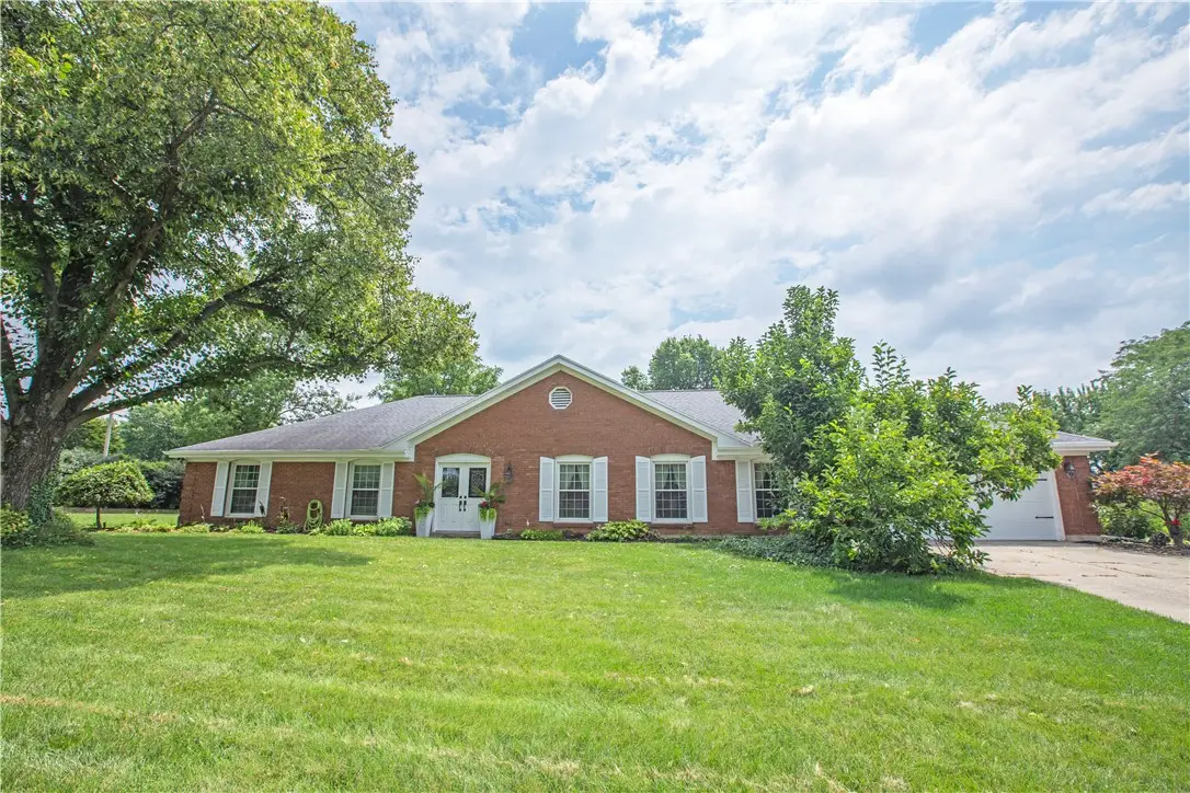 6800 Cranford Drive, Washington, OH 45459 - #1