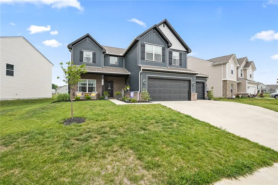 3011 Falls Road, Clayton, OH 45315 - #3