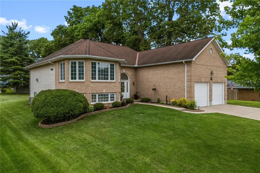 406 Lawndale Court, Lebanon, OH 45036 - #3