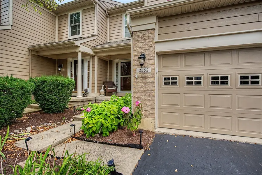 2552 Greenlefe Drive, Beavercreek, OH 45431 - #2