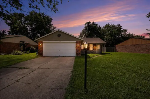 8377 Schoolgate Drive, Huber Heights, OH 45424