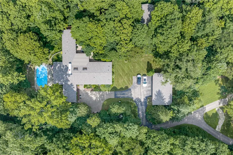 2036 W Alex Bell Road, Miami, OH 45459 - #2