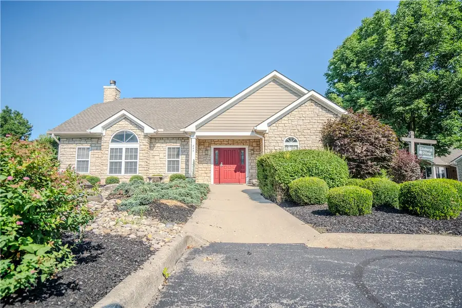 19 Edinburgh Village Drive, Centerville, OH 45458 - #3