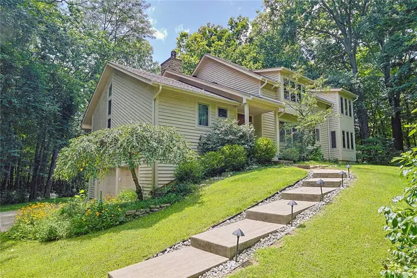 2181 Carriage Station Road, Batavia, OH 45103