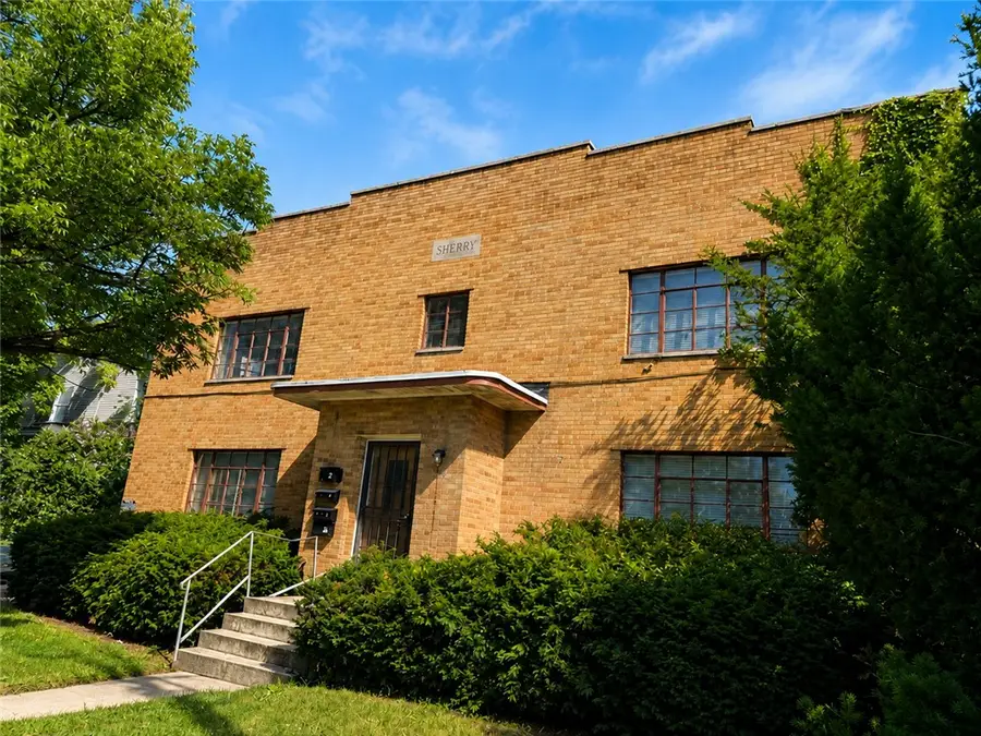 19 W Siebenthaler Avenue, Dayton, OH 45405 - #2