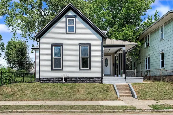 104 N Harbine Avenue, Dayton, OH 45403