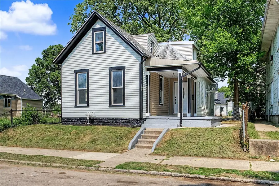 104 N Harbine Avenue, Dayton, OH 45403 - #2