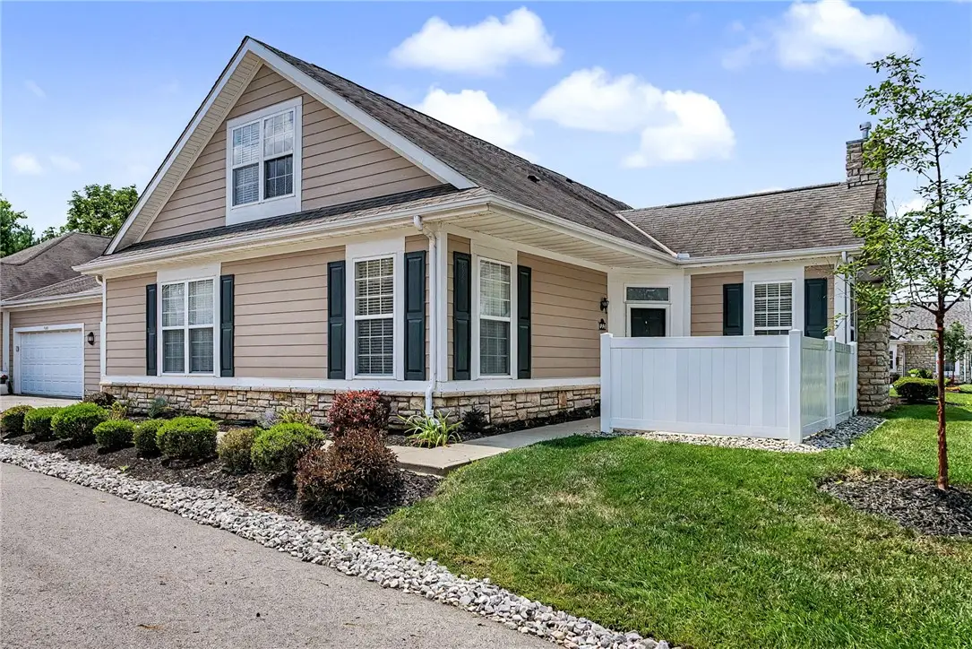 4694 Cobblestone Drive, Tipp City, OH 45371 - #1
