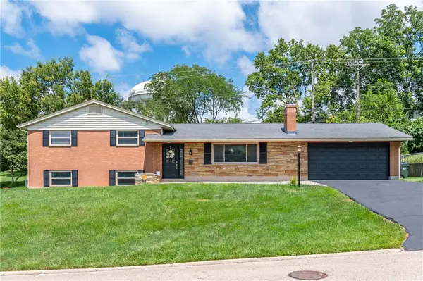 617 Stoneybrook Drive, Kettering, OH 45429
