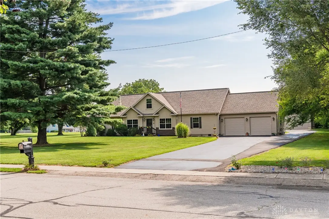 945 Ormsby Drive, Xenia, OH 45385 - #1
