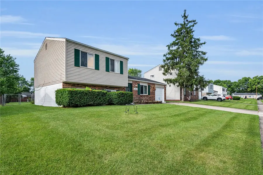 1013 Halesworth Dr, Cincinnati, OH 45240 - #3