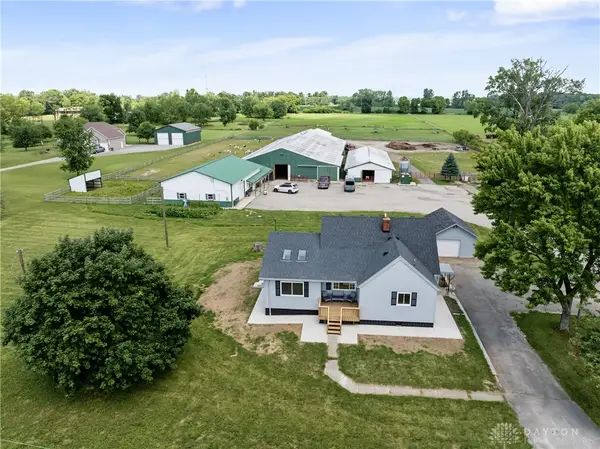 7195 Singer Road, Tipp City, OH 45424