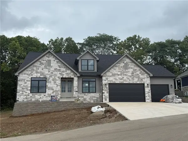 1217 Knob Hill Court, Troy, OH 45373