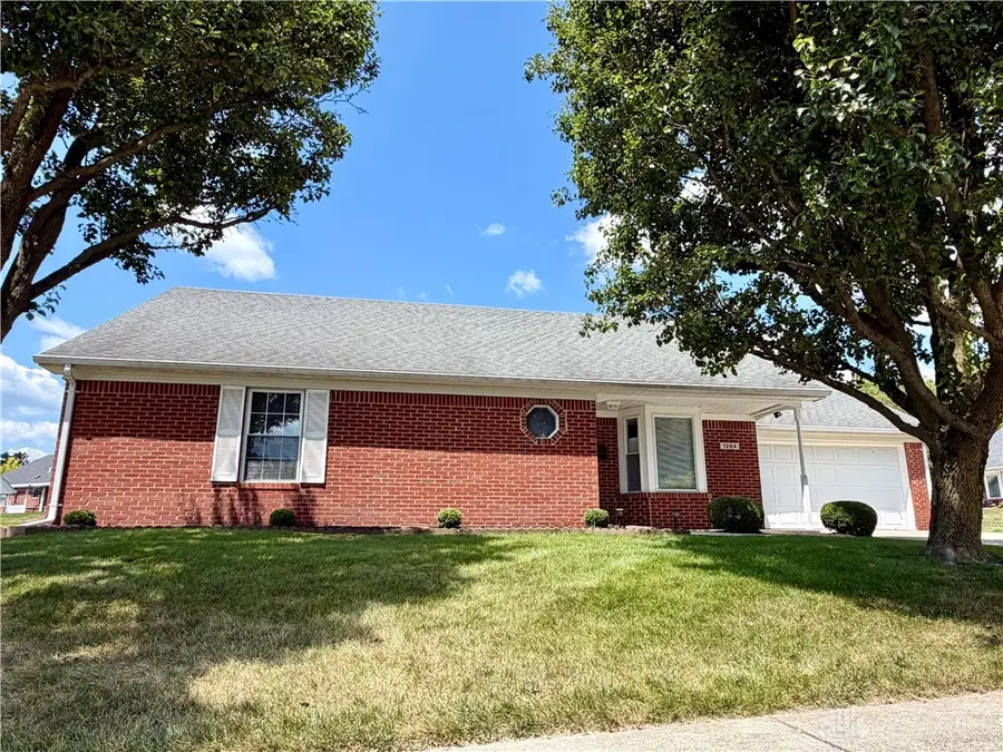 1284 Pheasant Run, Springfield, OH 45503 - #2